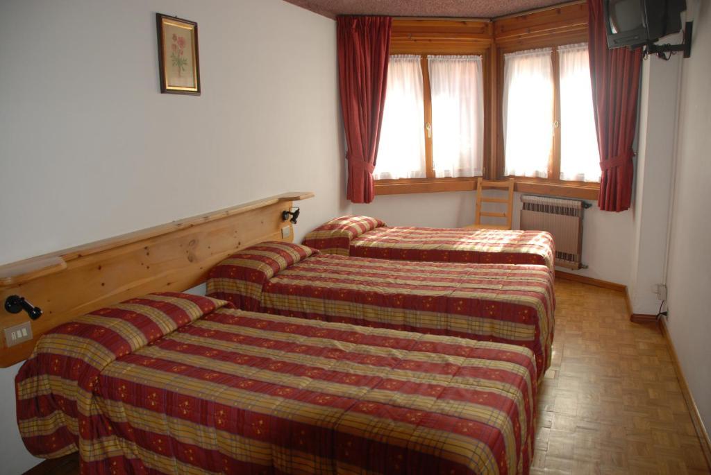 Park Hotel Santa Caterina Valfurva Zimmer foto
